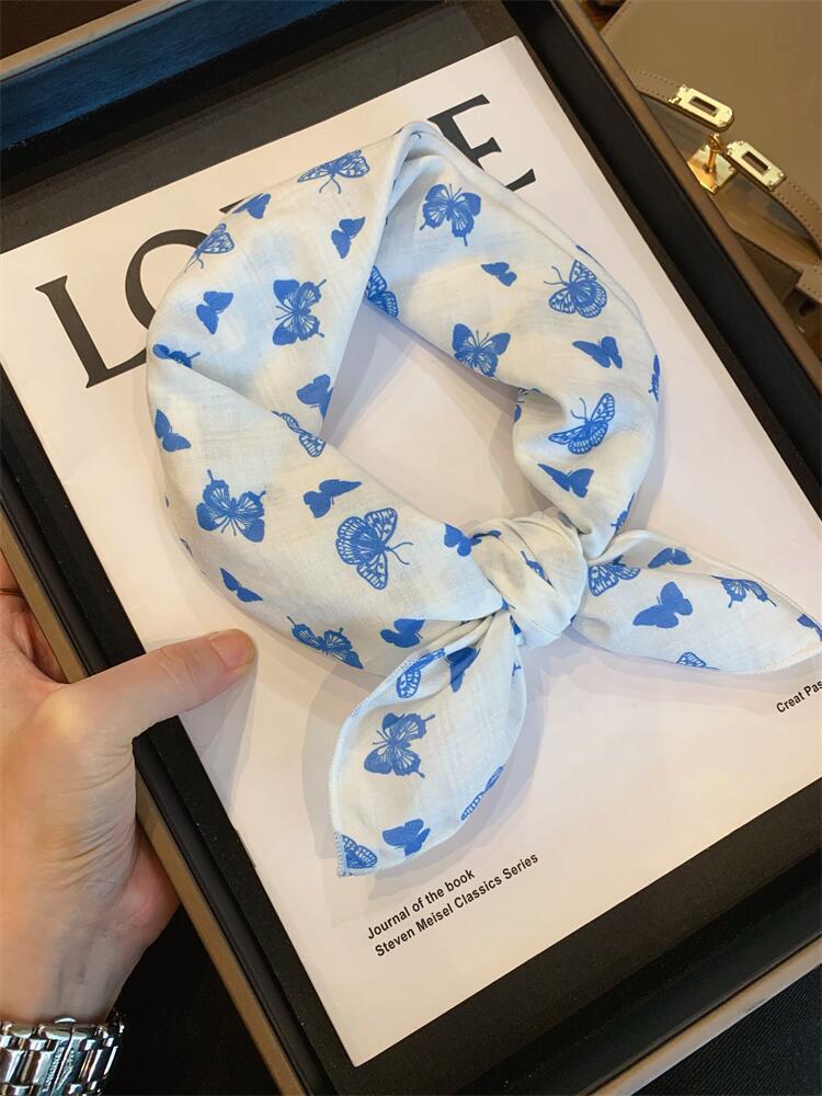 Japanese Harajuku Cotton Small Square Scarf New Korean Silk Scarf Headband Women's Spring and Autumn Floral Scarf Scarf Neck Protector Scarf