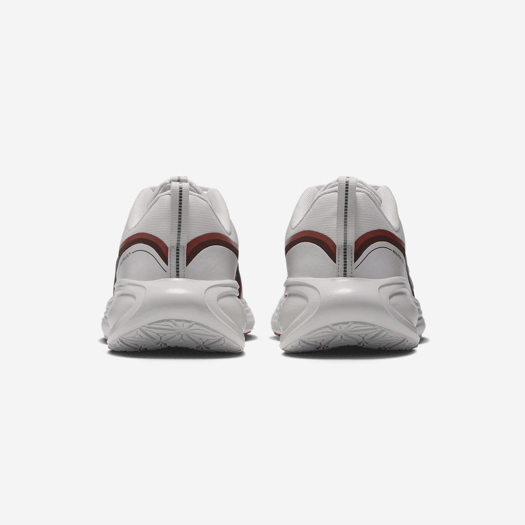 [Nike] Revolution 8 Utility [IR0890-002]