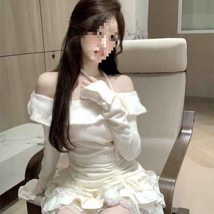 

2026 Spring Spicy Girl One-Shoulder Cropped Top & Flattering Skirt Set Size M [suggested 48-55 kg]