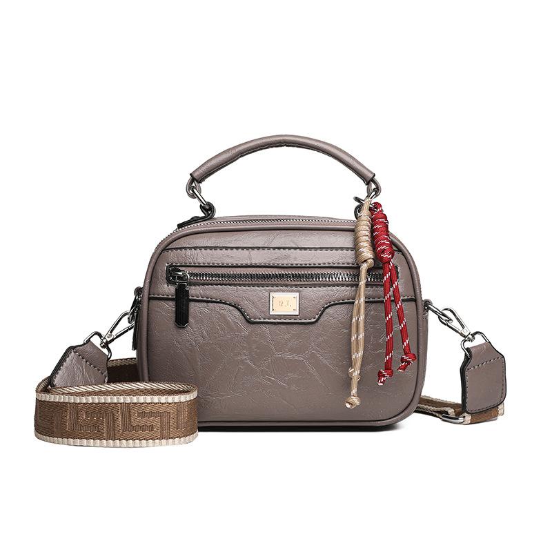 Fashion shoulder portable messenger bag casual bag