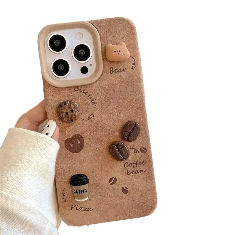 Three-dimensional coffee bear is suitable for iPhone16promax Apple 15 Pro mobile phone case 14 new 13 leather pattern 12/11