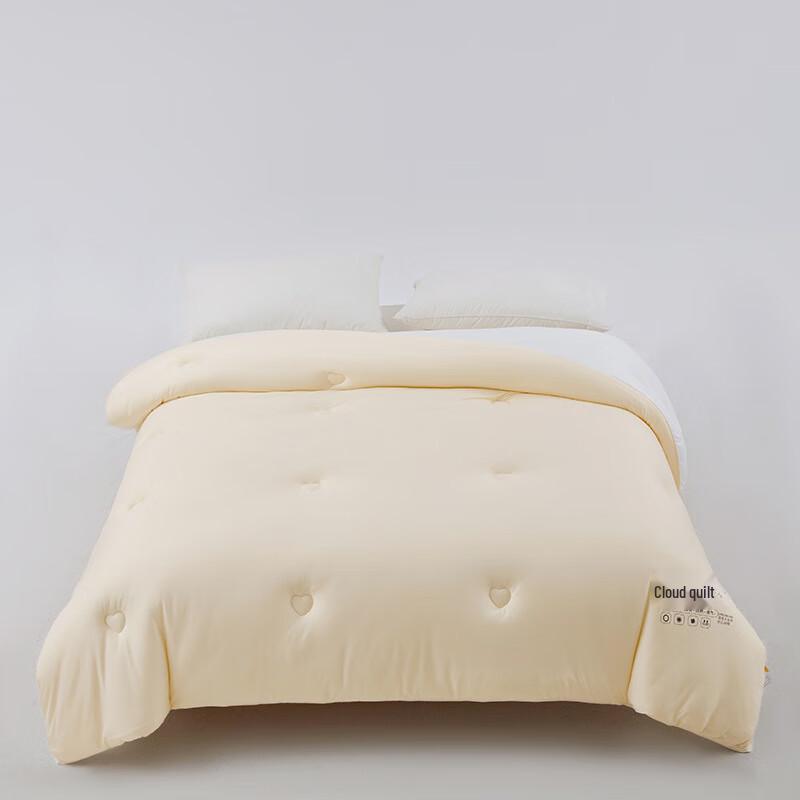 OEING Milk Silk Cloud Quilt