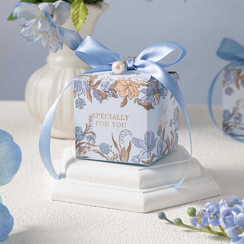 European Style Floral Wedding Candy Gift Box Wedding Favor Candy Box Gift Packaging Box with Bow Ribbon Pearl Party Paper Box