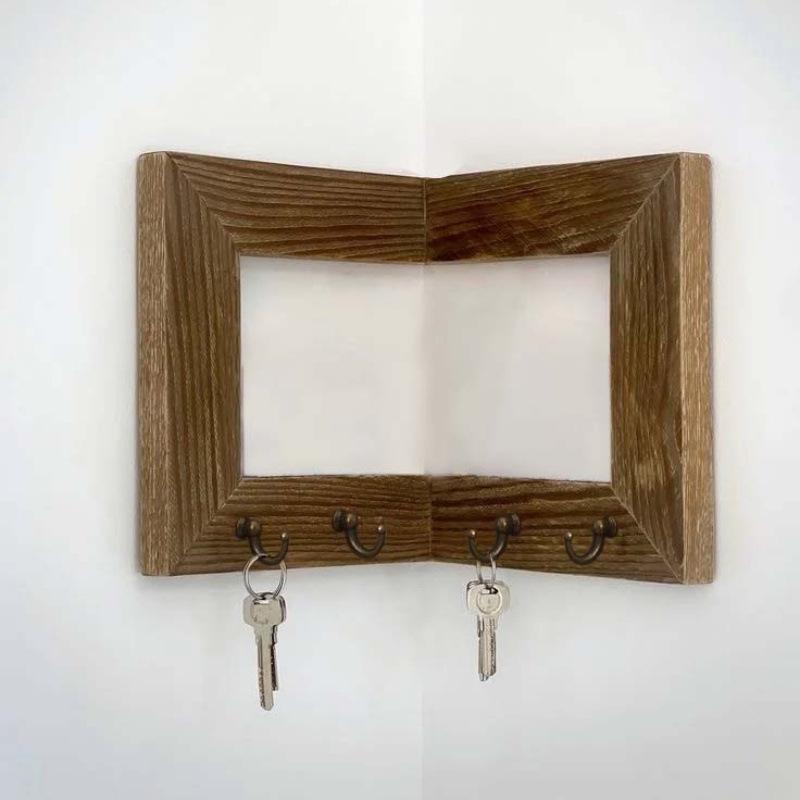 Solid Wood Wall-Mounted Keychain Hanger and Storage Rack with Hooks