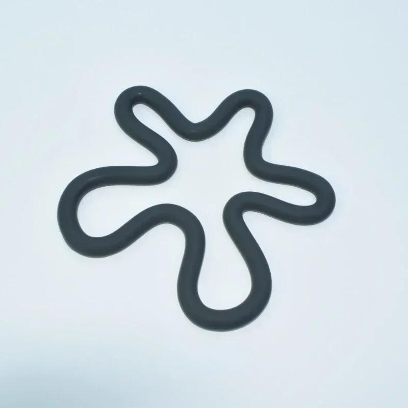 

1/3/5 шт. Геометрические термостойкие силиконовые подставки для напитков, нескользящие коврики для чашек, защита стола, кухонные аксессуары, подставки 16.5cm&1pcs темно-серого