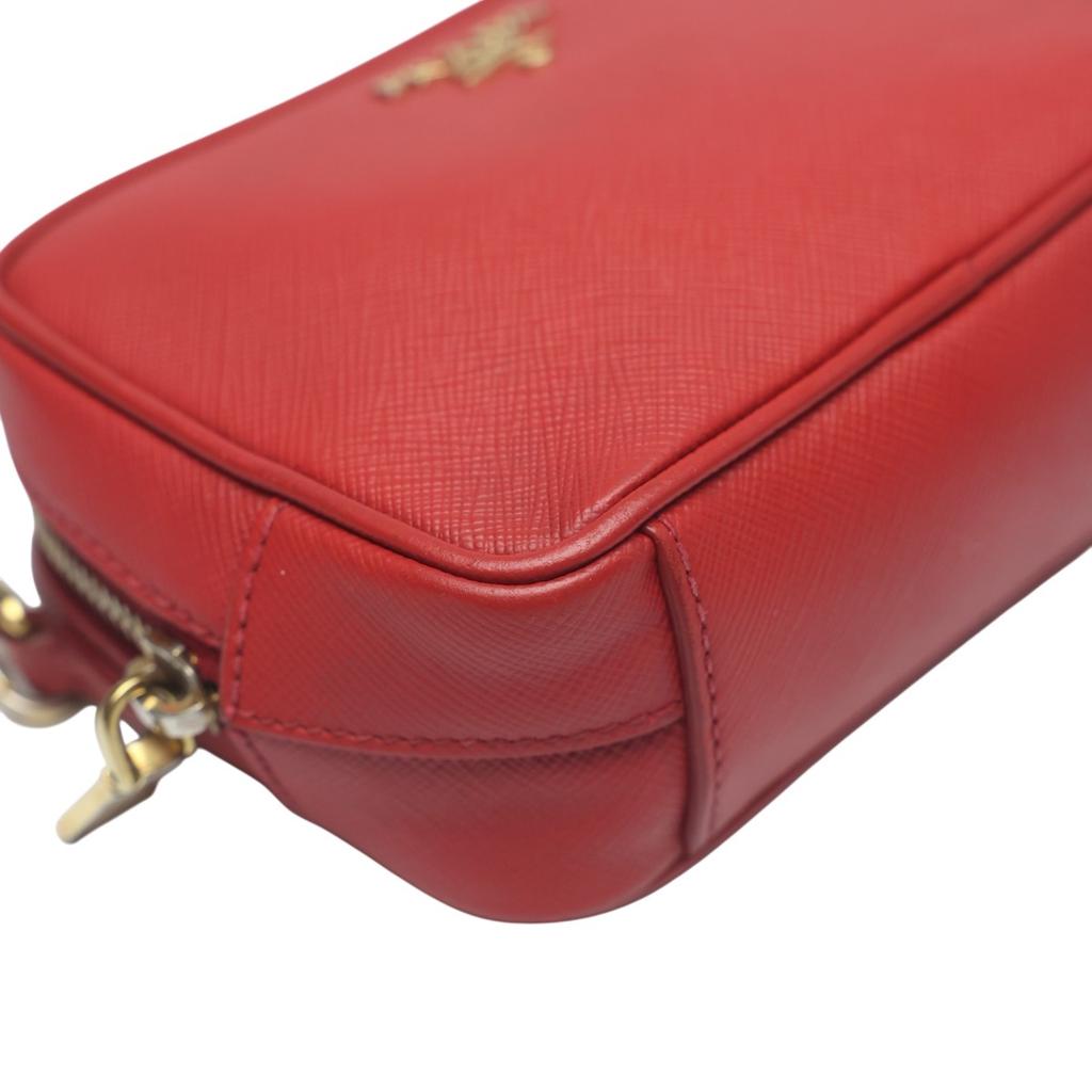 Prada Camera Vitello Phoenix Shoulder Bag Leather Red Women 1N1674 Used