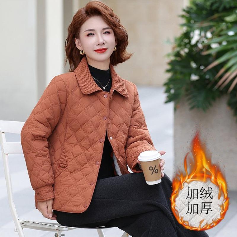 Autumn and winter small padded clothes lapel short new padded jacket small padded women