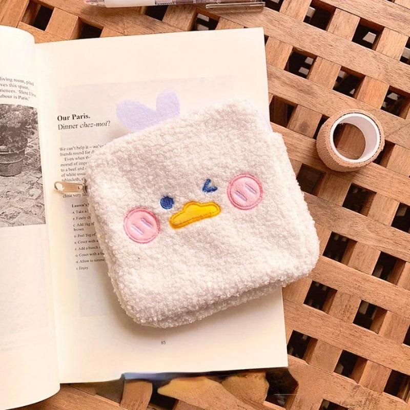 1PC Children s and Women s Cartoon Mini Health Pad Women s Cosmetic Bag Portable Health Bag with Lipstick Coins. Black
