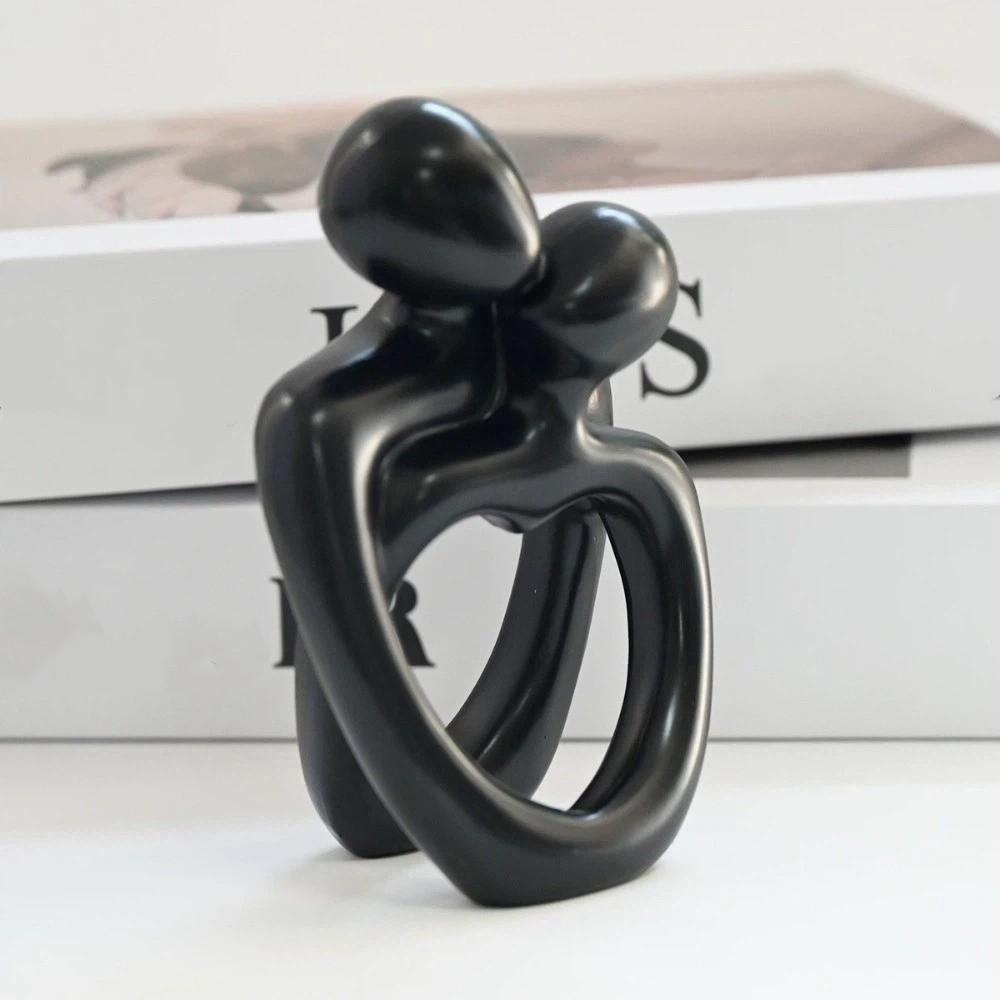 Creative Couple Embracing Sculpture Resin Home Ornaments Party Abstract Sculpture Ornaments  Office