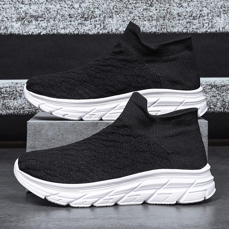 New mesh couple running shoes large size casual sports shoes low-top lazy fly-woven socks shoes