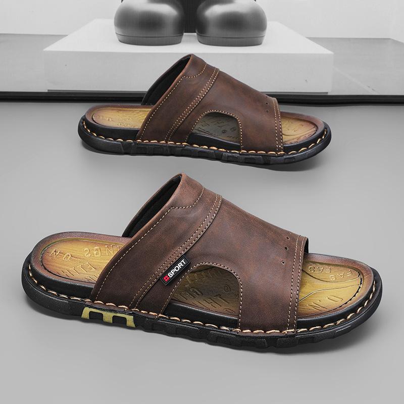 

Luxury Men s Leather Slippers 2026 Summer New Beach Slippers Fashion Outdoor Casual Flat Slippers for Men Large-size Beach Shoes 42 коричневий