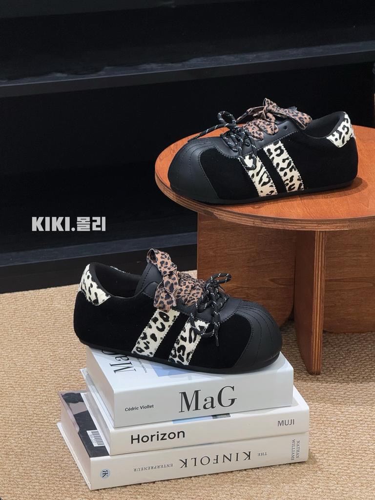 Ugly cute leopard print German training shoes women's ins tide 2025 early autumn new retro color matching niche inner height increase casual shoes