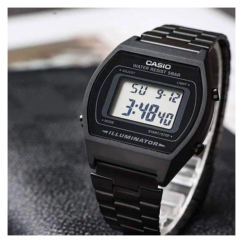 Casio Classic Retro Fashion Simple LCD Display Square Dial Sport Waterproof Quartz Movement Stainless Steel Strap Japanese and Korean Watch B640WB-1A