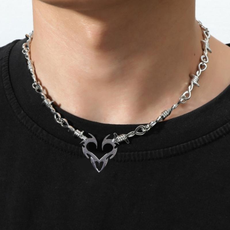Fashion Gothic Thorn Heart Charm Choker Necklace for Women Men Hip-hop Punk Metal Chain Neckwear Fashion Party Jewelry