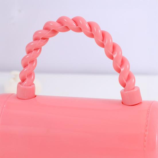 Women Handbag with Chain Strap Heart Clasp Mini Crossbody Bag Girls Cute Crossbody Purse for Street Dating Shopping