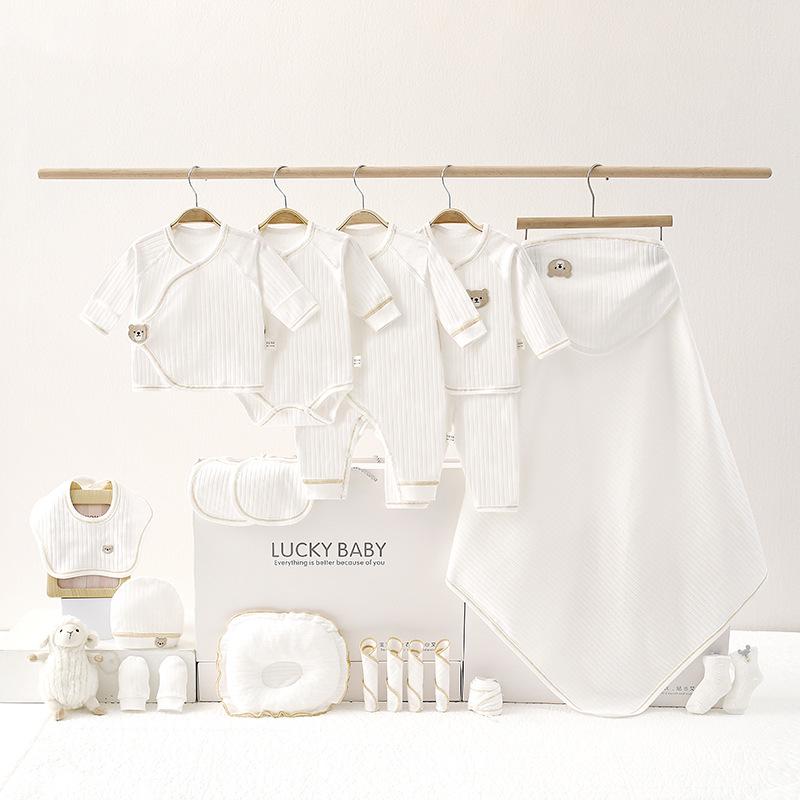 Newborn Baby Clothes Gift Set for Autumn and Winter