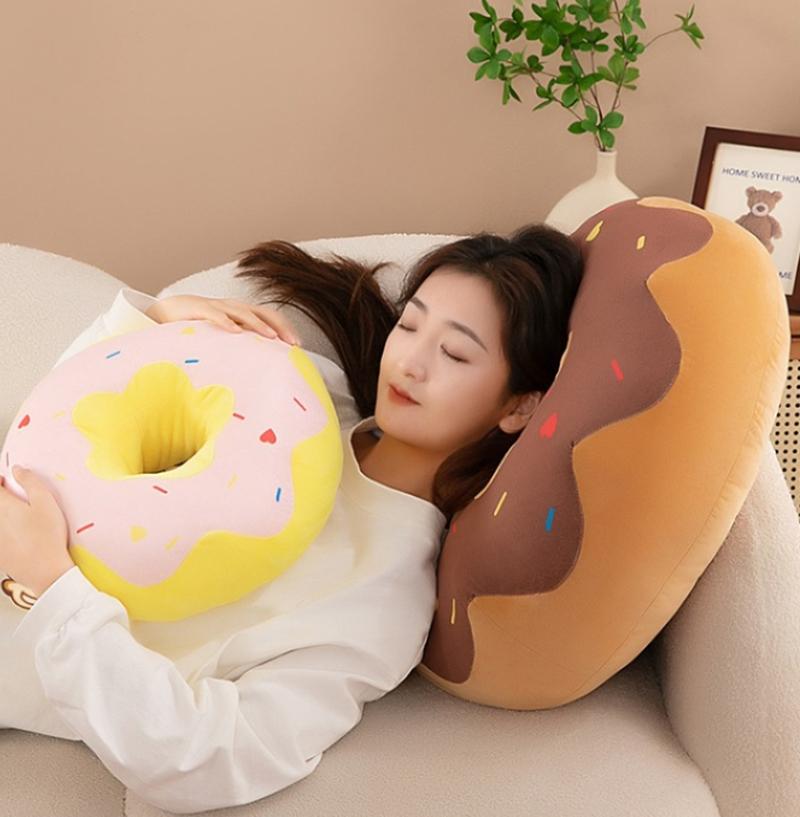 30cm Cute 3D Donut Throw Pillow Round Round Cake Pillow Sofa Seat Cushion Girl Office Nap Mat Kids Pillow Home Decor Best Gift