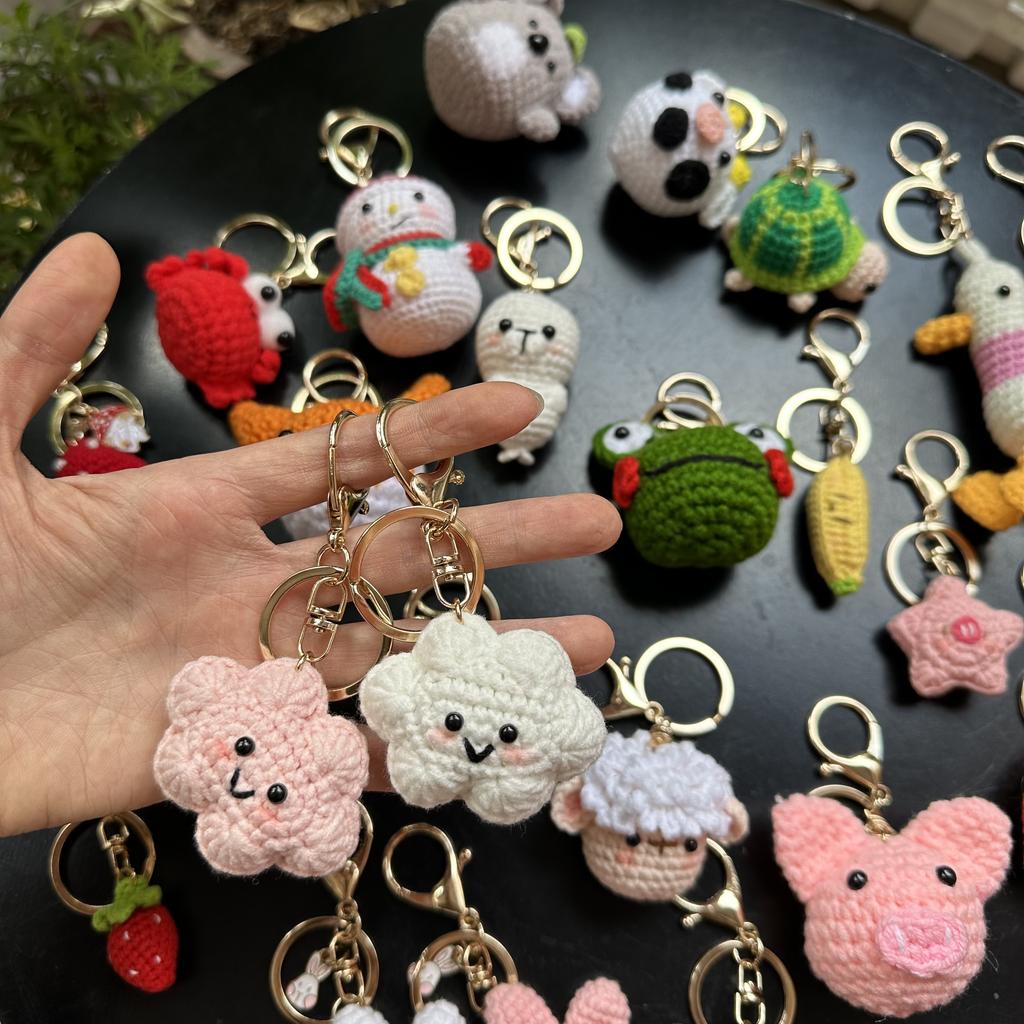 Handmade wool crocheted cartoon sunny day doll dog pig sheep chicken fox rabbit animal diy doll head key chain bag decoration