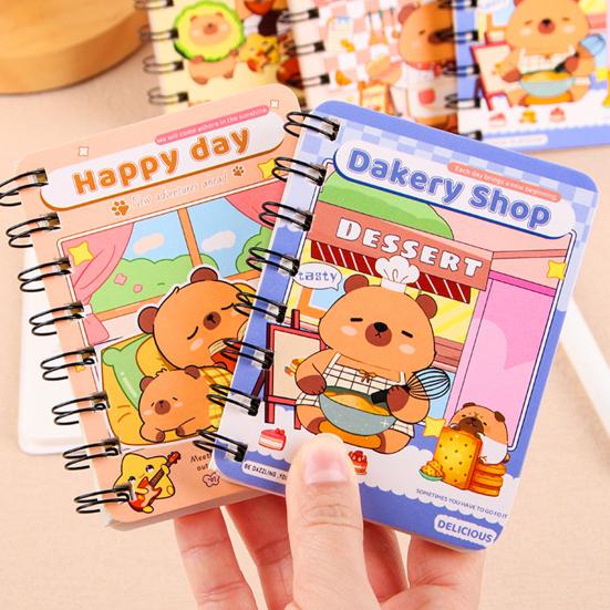 2 Stuks Capybara Mini Spiraal Notitieboekjes A7 3,2 x 4,1 Inch Notitieboekjes 80 Blanco Pagina's Journal Draagbaar Schattig Memo Blokjes voor School Kinderen Studenten Cadeaus