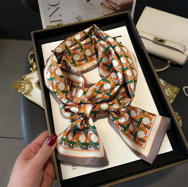 French Polka Dot Silk Scarf Headband Neckerchief Foulard Female Hair Scarfs Neck Tie Lady Skinny Scarves Soft Satin