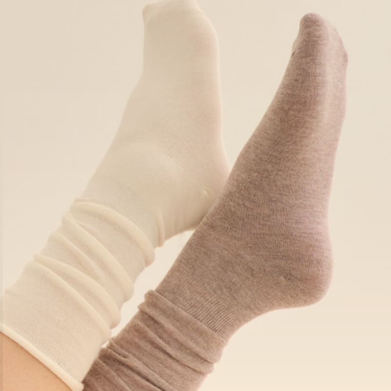 Marun5 Generous Roll-Up Loose Knee Socks