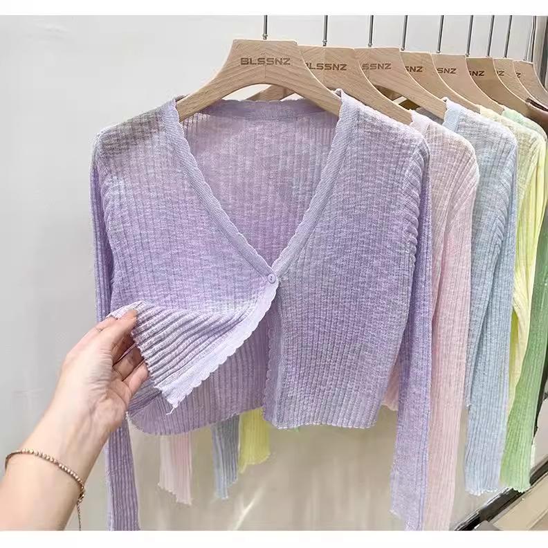 Svart Kofta med Lång Ärm i Is-Silke: Lättstickad sommartopp, Luftkonditioneringsskjorta, Solskyddssjal för kvinnor.