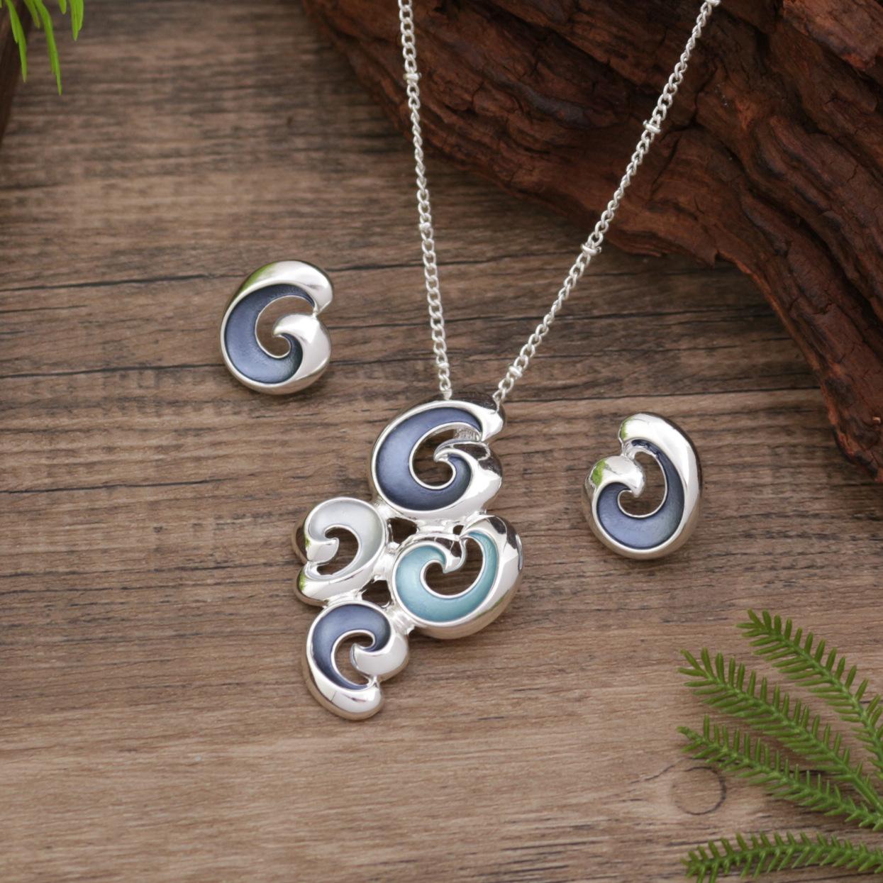 

Новый эмалевый цвет полый цветок серьги-пусеты подвеска набор, женское простое и высококлассное ожерелье с лепестками