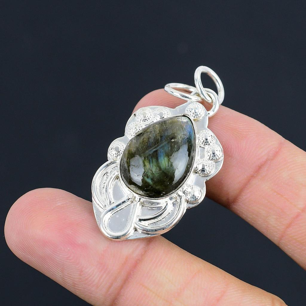 Natural Labradorite Gemstone Jewelry 925 Sterling Silver Pendant For Women