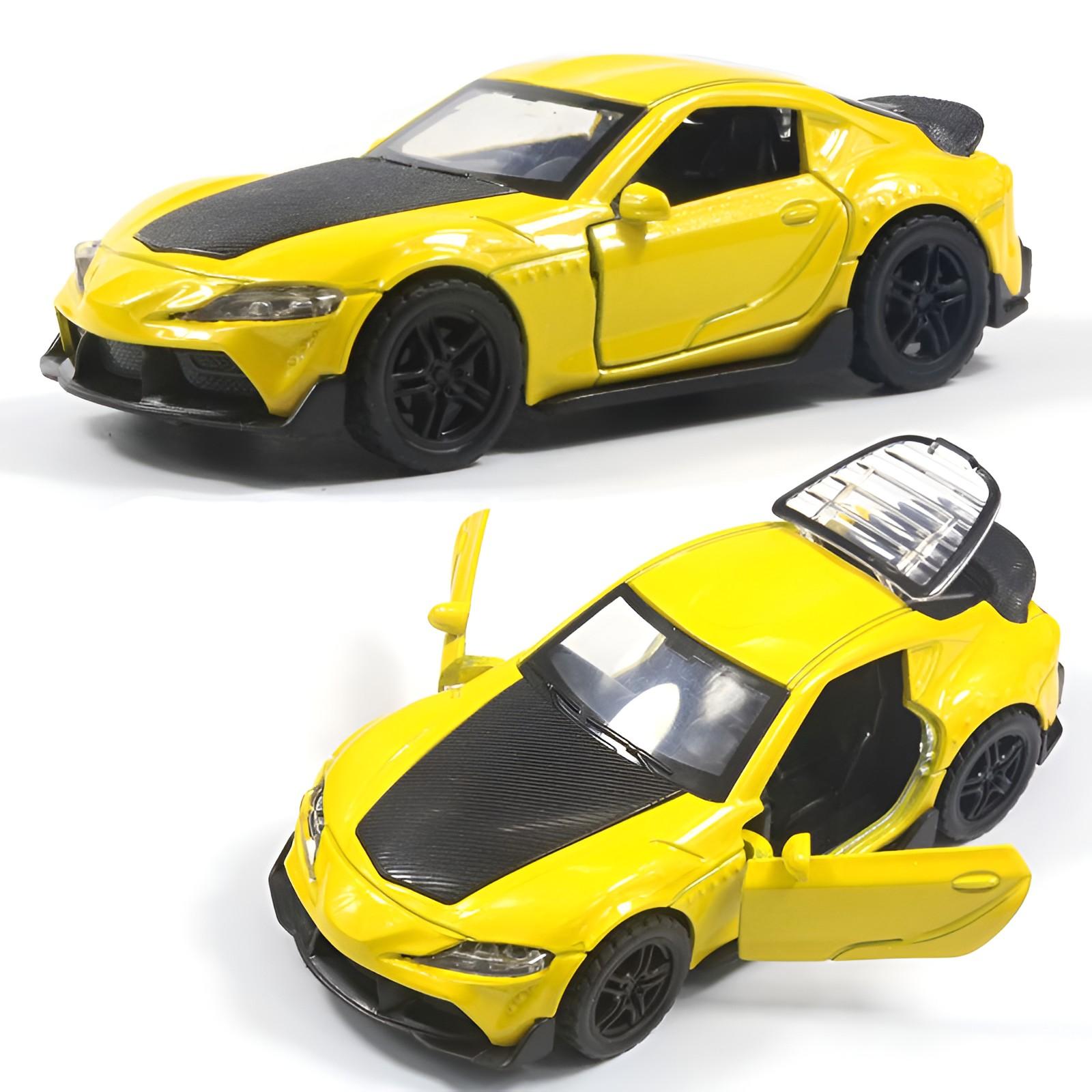 

Металлическая игрушечная модель автомобиля внедорожник