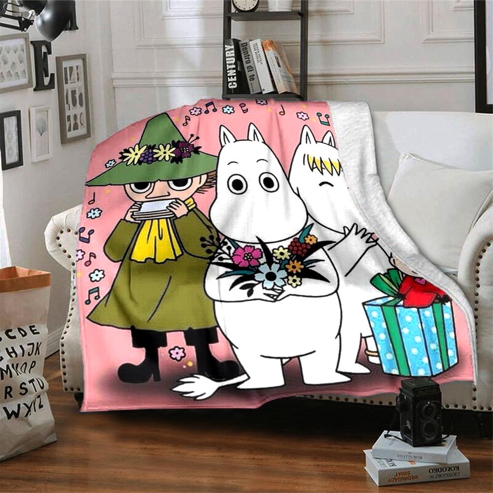 Moomin Temalı Baskılı Battaniye - Kanepe, Yatak, Seyahat ve Dış Mekan Kullanımı İçin Mükemmel | Makinede Yıkanabilir, Rahat ve Dayanıklı.