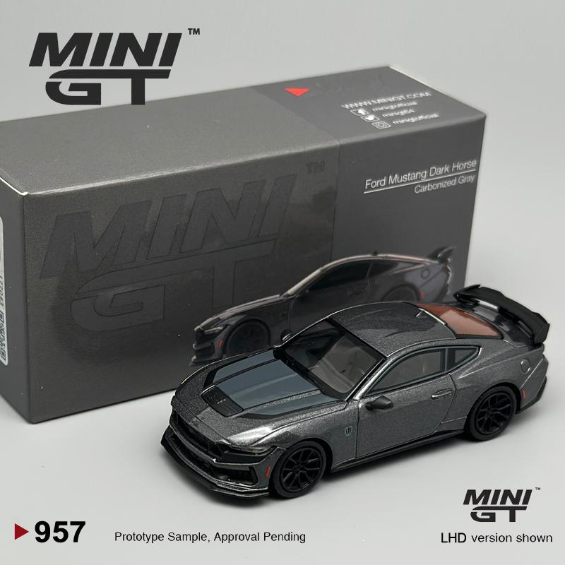 

MINIGT 1:64 Ford Mustang Dark Horse 2024 Carbonized Gray MGT Alloy Car Model 957