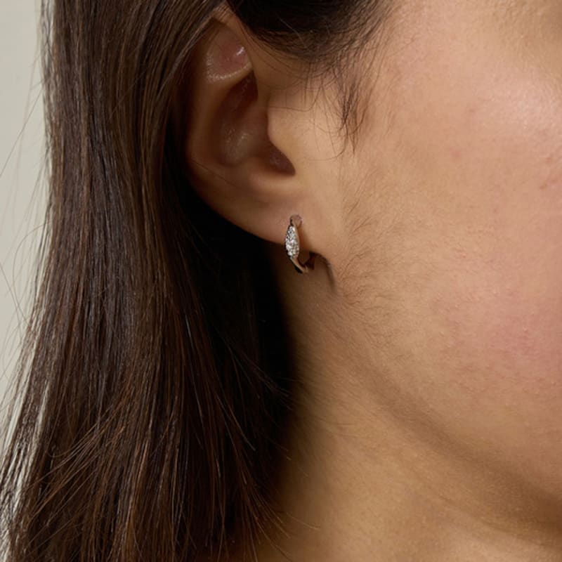 eenie beenie twist pave one-touch earrings ENJ24EW021