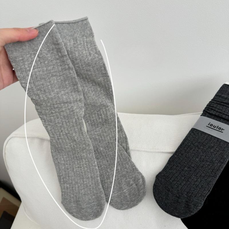 Thin Vertical Striped Mid-calf Socks for Summer, Sweat-absorbing Solid Color Socks, Simple Boneless Pile Socks for Women