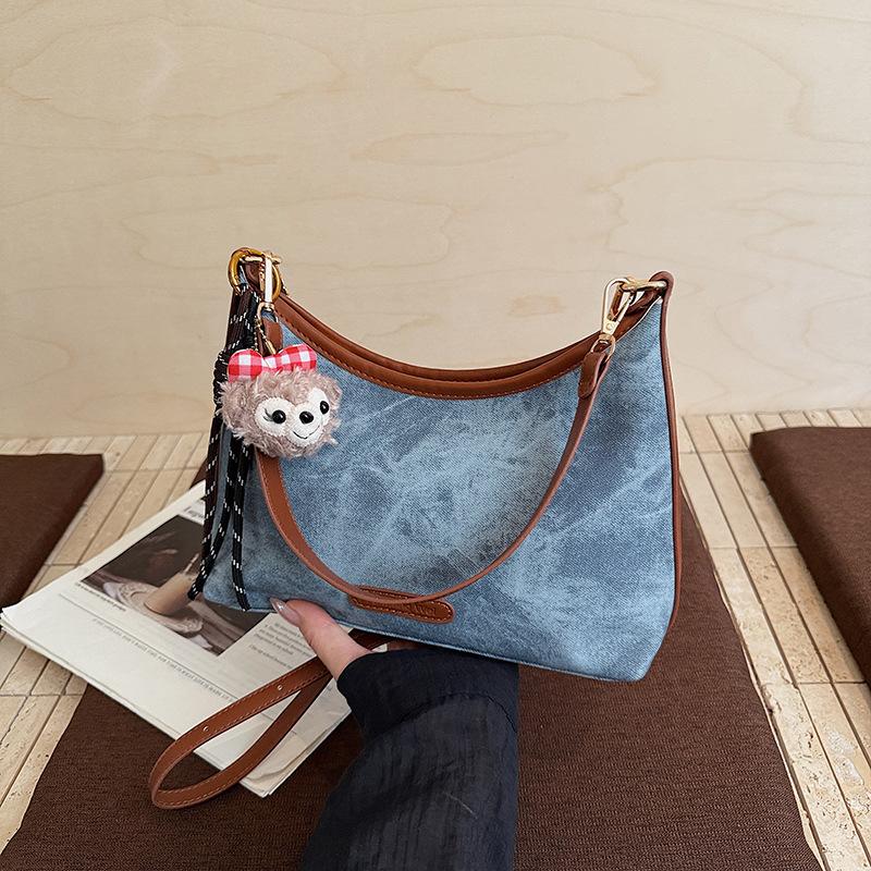 Premium Dumpling Bag Women's Autumn and Winter New Retro Casual Shoulder Bag Daily Commuter Messenger Bag