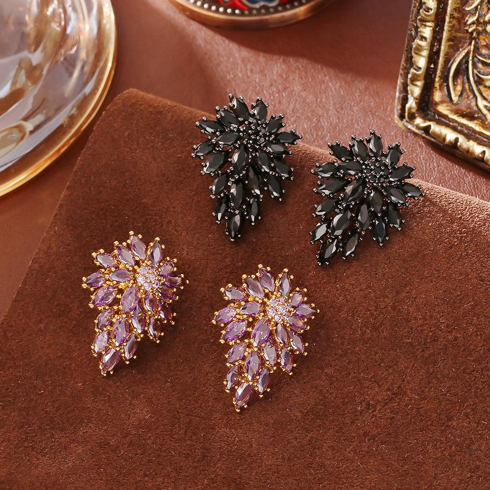 Earrings with a High-end, Fashionable, Featuring Tassels and a Three-dimensional,popular on Social Media