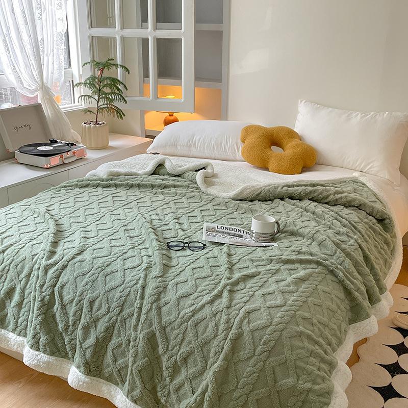 Plush Fleece Double-Layer Multifunctional Blanket Diamond Striped Spring Autumn Warm Sofa Throws Blankets Soft Comforter for Bed
