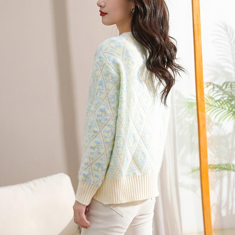 Knitted Cardigan Fall and Winter Casual V-neck Jacquard Long-sleeved Loose Knit Women's Sweater Comfortable Versatile and Fashionable
