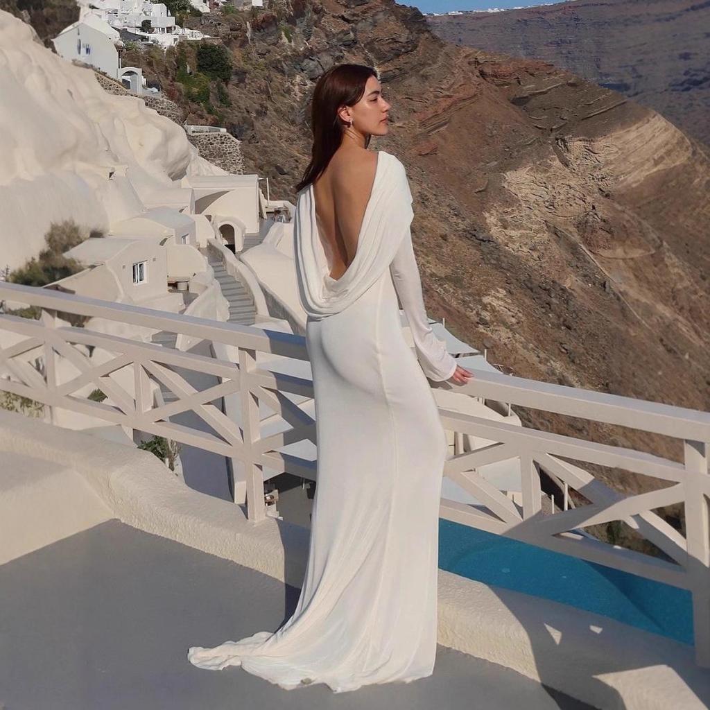 Autumn 2025 High-End Chic V-Neck Backless Pleated Long Dress