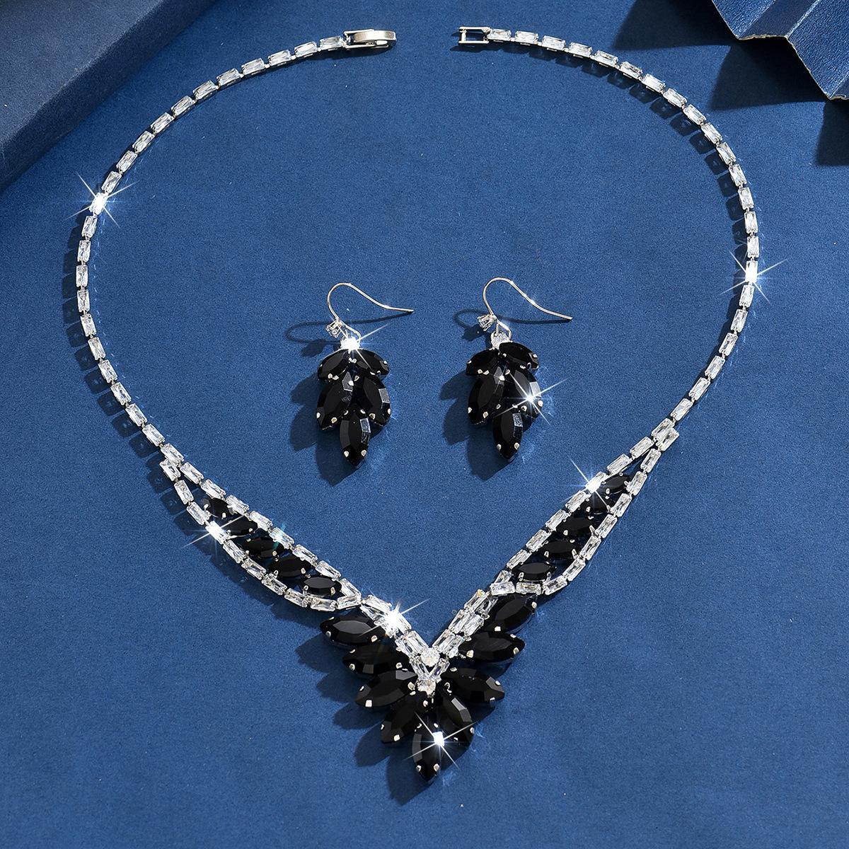 

Women Party Wedding Dress Necklace Earrings Two-piece Jewelry Accessories