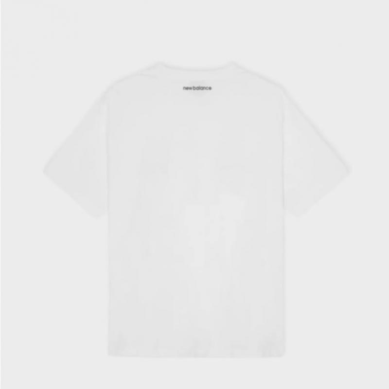 New Balance EssenTial Small Logo T shirT 2 Type 1 selecT Nbnef21403