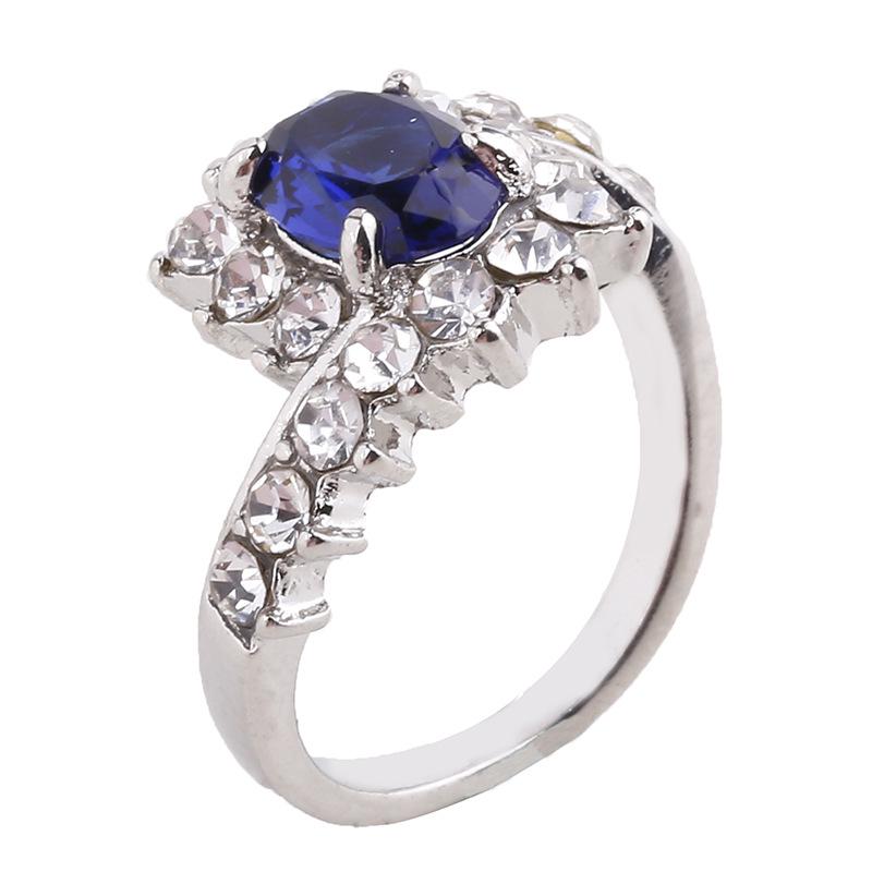 European and American New Style Oval Rhinestone Crystal Gem Ring Size 7