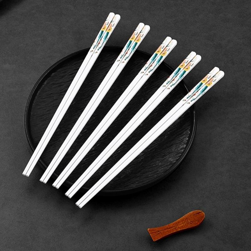 Creative Cotton Flower Ceramic Chopsticks for High End Household Use, Antibacterial, Anti Mold, Anti Slip, Moisture Resistant