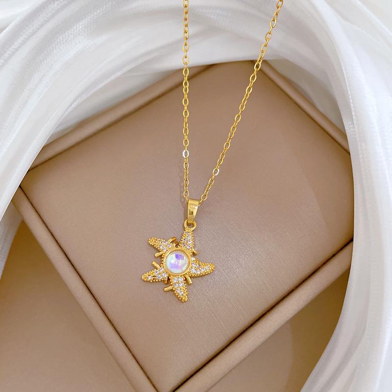 Titanium Steel, Colorful Sea Stars, Light Luxury Temperament, Gorgeous Diamond Necklace, Female Versatile Collarbone Chain, Titanium Steel Chain