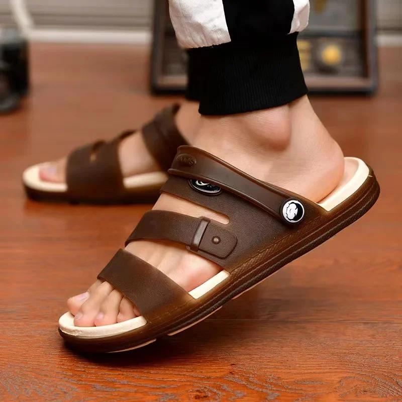 Men's Flip Flops Beach Slippers Sandals Summer Men's Flat Shoes Antiskid Fashion Designer Slippers Rubber Casual Shoes 2025