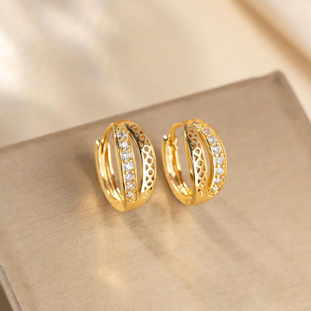Zirconia Single Row Micro Zircon Ear Cuffs: Colorfast, Light Luxury, Hollow Design for Women