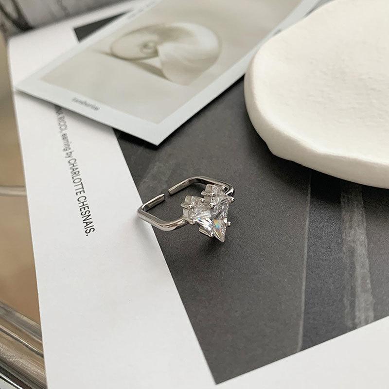 S925 Sølvringer for kvinner Trendy Elegant Søt Enkel Glitrende LOVE Heart Zirkon Festsmykker Bursdagsgaver