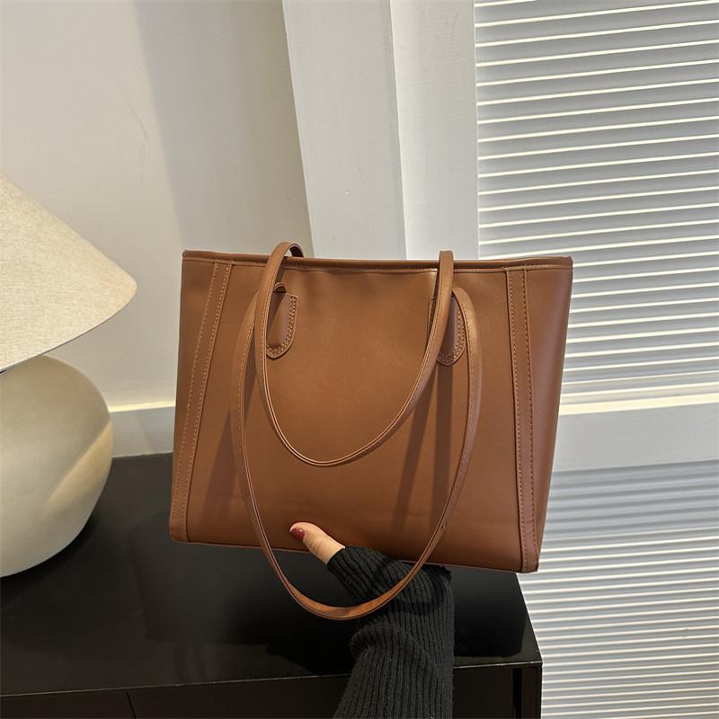 Trendy Street Style Large Capacity Pu Tote Bag For Women 2024 Commuter Bag