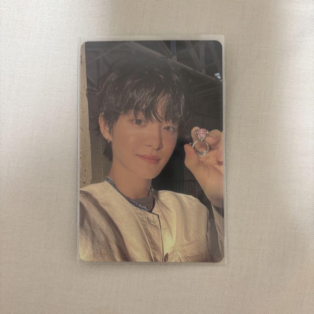 

[USED] treasure yellow lucky draw trading card jihoon