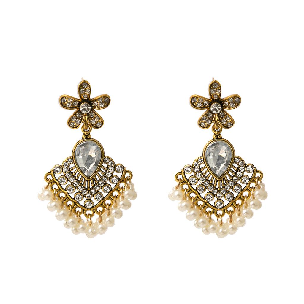 Fashion High-End Luxury Retro Temperament Literary Girl Flower Earrings Stud Earrings