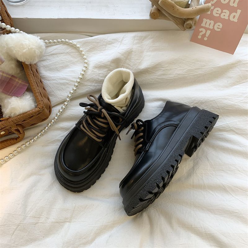 With Skirts, Small Leather Shoes, Women's Autumn 2025 New Retro British Style Velvet Versatile Round Head Thick Sole Height Increase Single